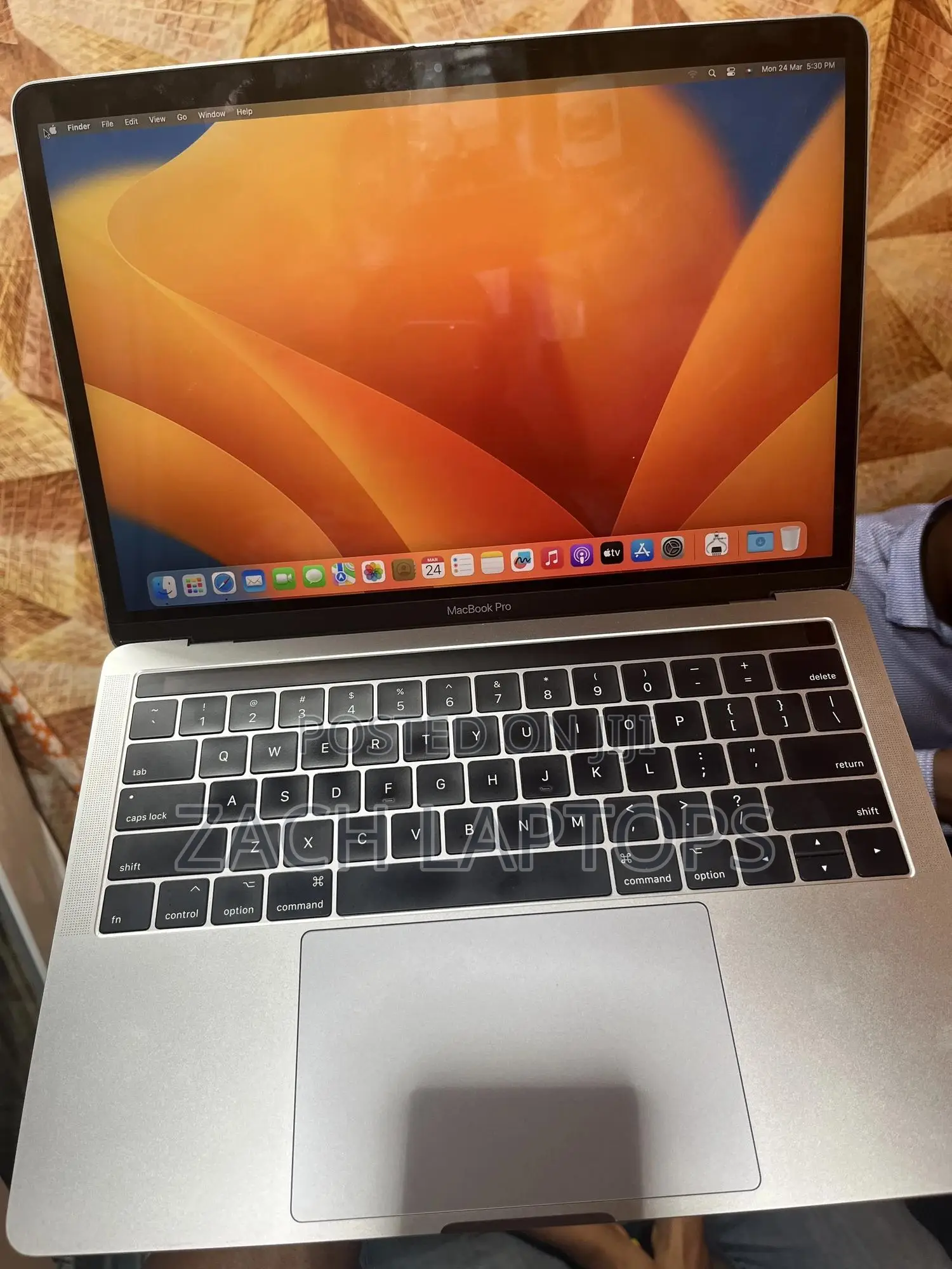 Laptop Apple MacBook Pro 2018 16GB Intel Core i5 SSD 512GB