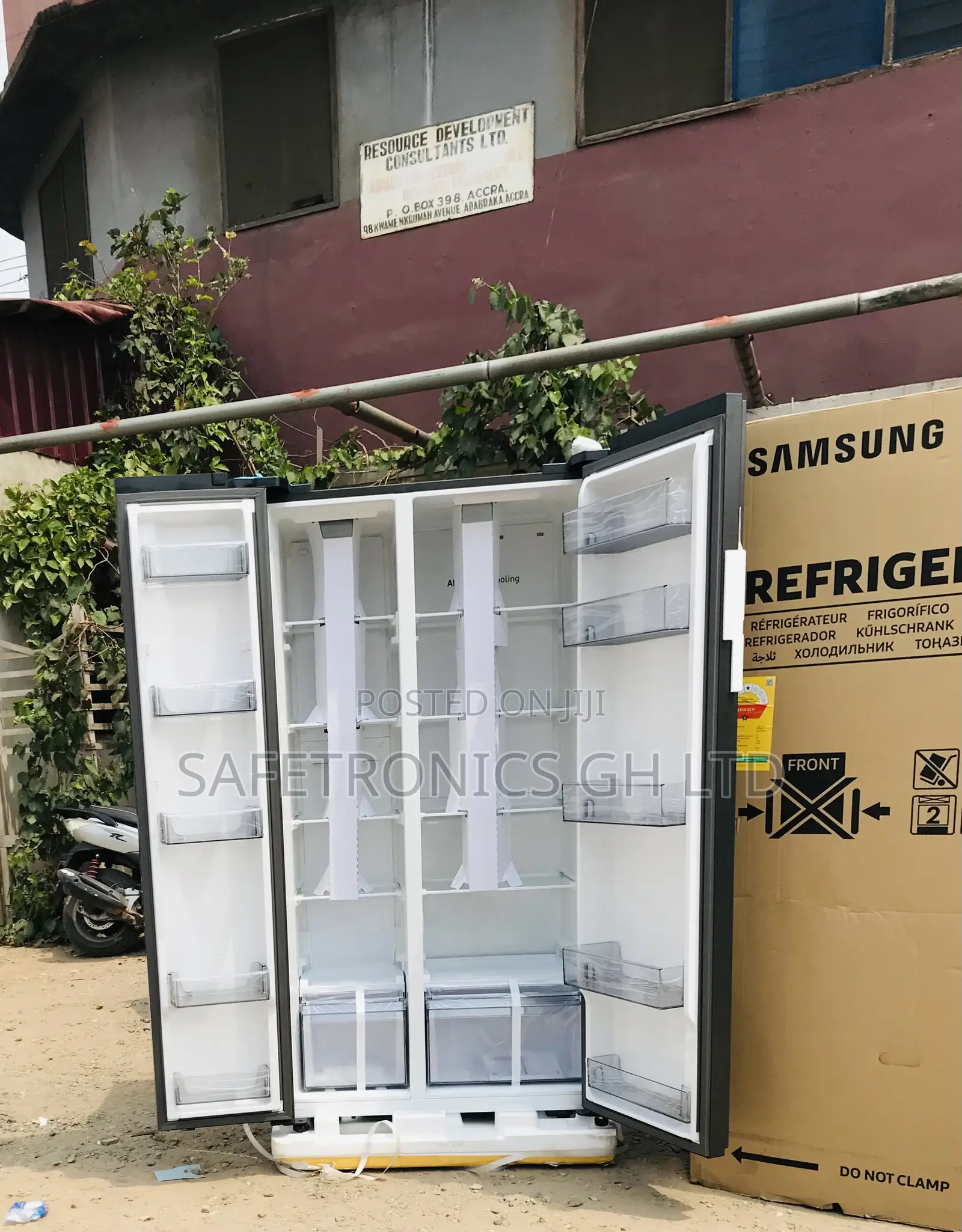 Adorable Samsung Doubledoor 583l Sidebyside Grey Fridge