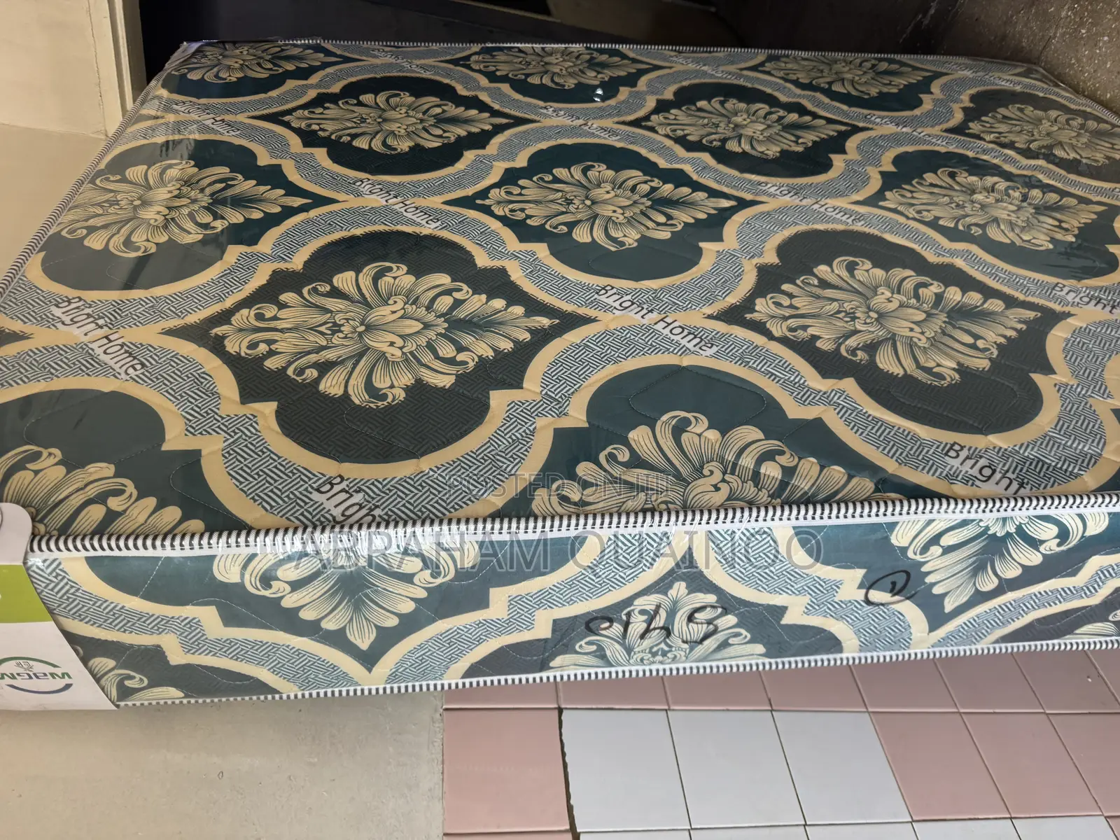 10inches Qeensize High Density Mattress for Sale