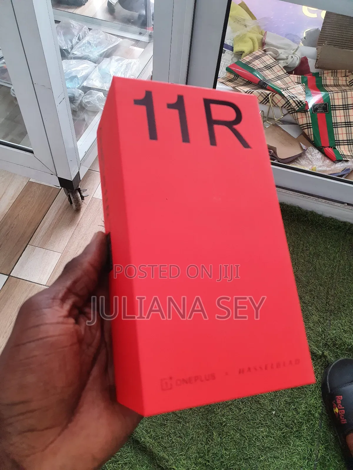 New OnePlus 11R 256 GB