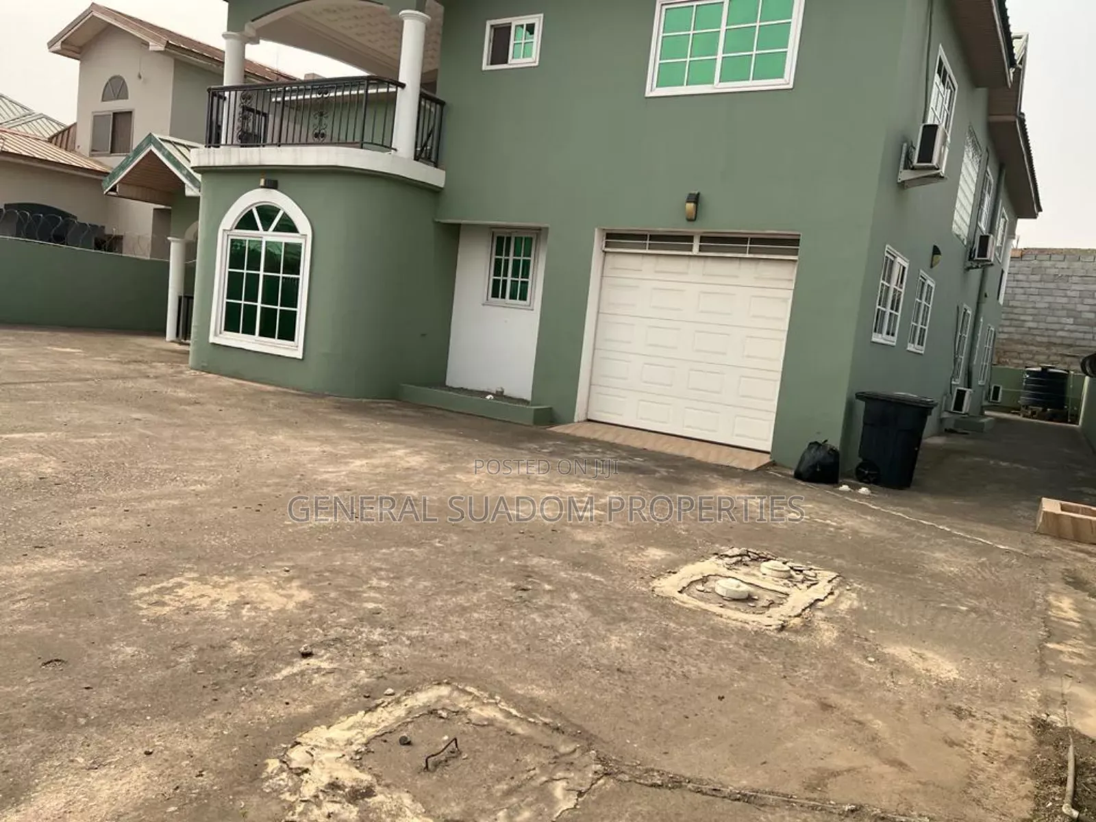 4bdrm Duplex in Suadom Properties, American House for rent