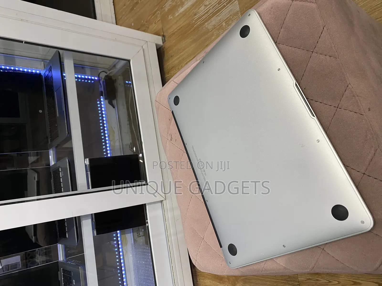 Laptop Apple MacBook Air 8GB Intel Core I5 SSD 128GB