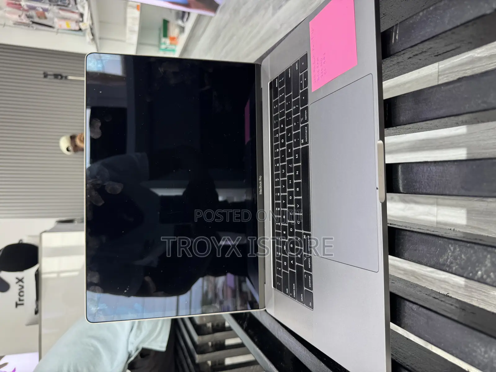 Laptop Apple MacBook 2018 16GB Intel Core I7 SSD 256GB
