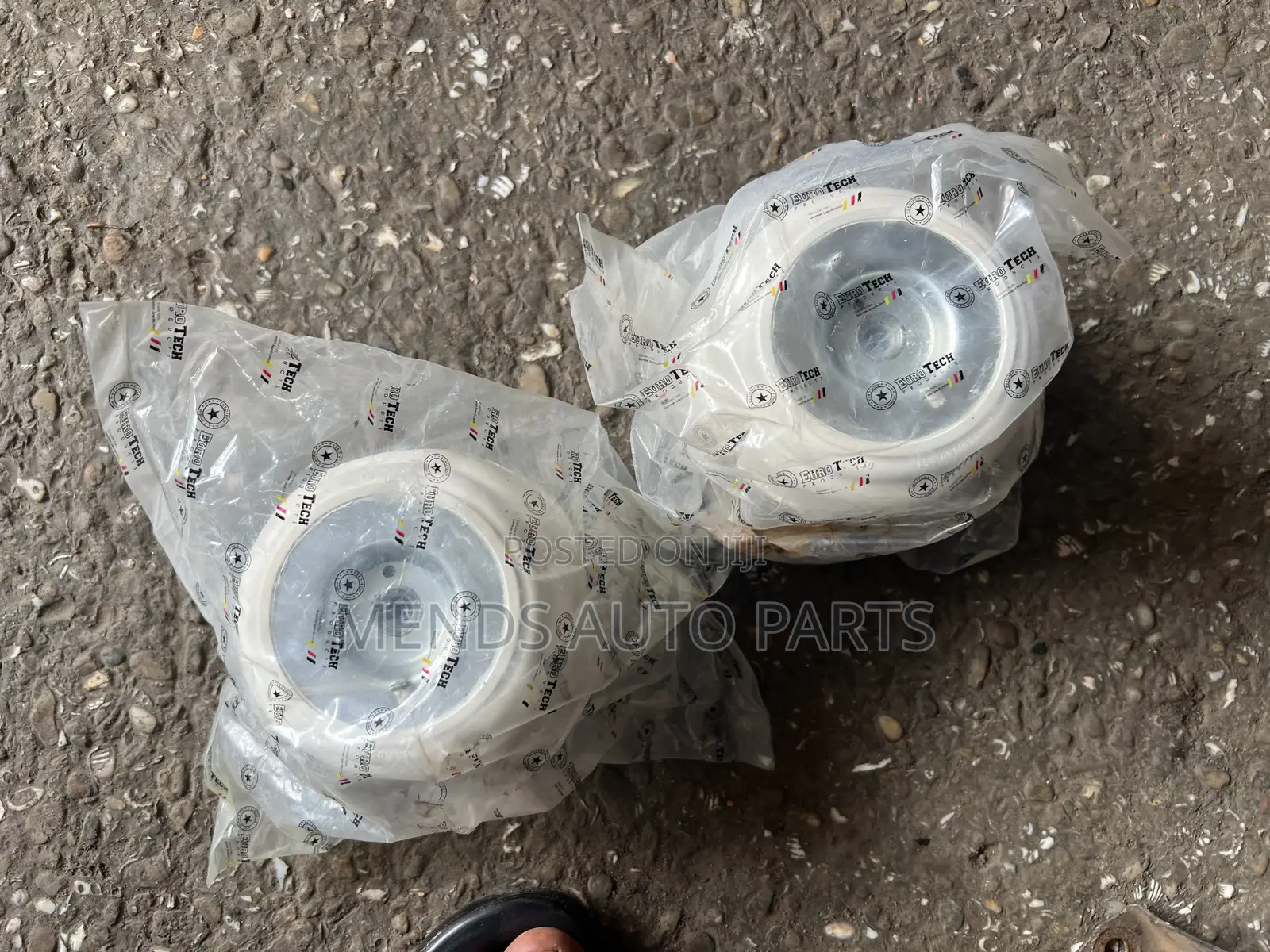 Mercedes Benz 250 Engine Seat Mount