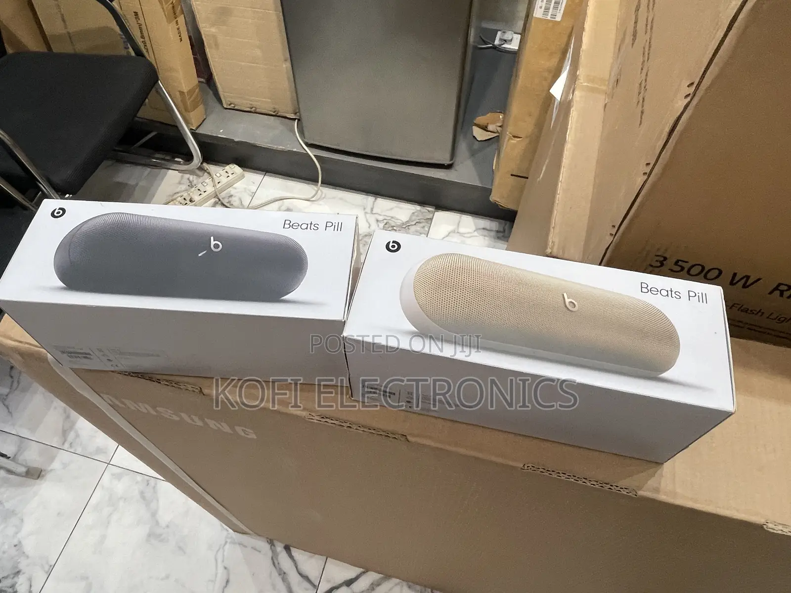 Beats by Dr. Dre Pill Wireless Bluetooth Speaker