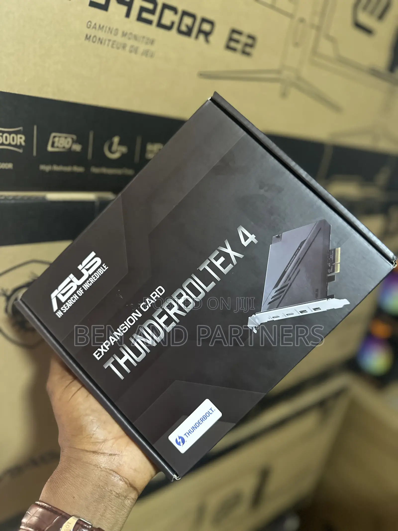Asus Thunderboltex 4