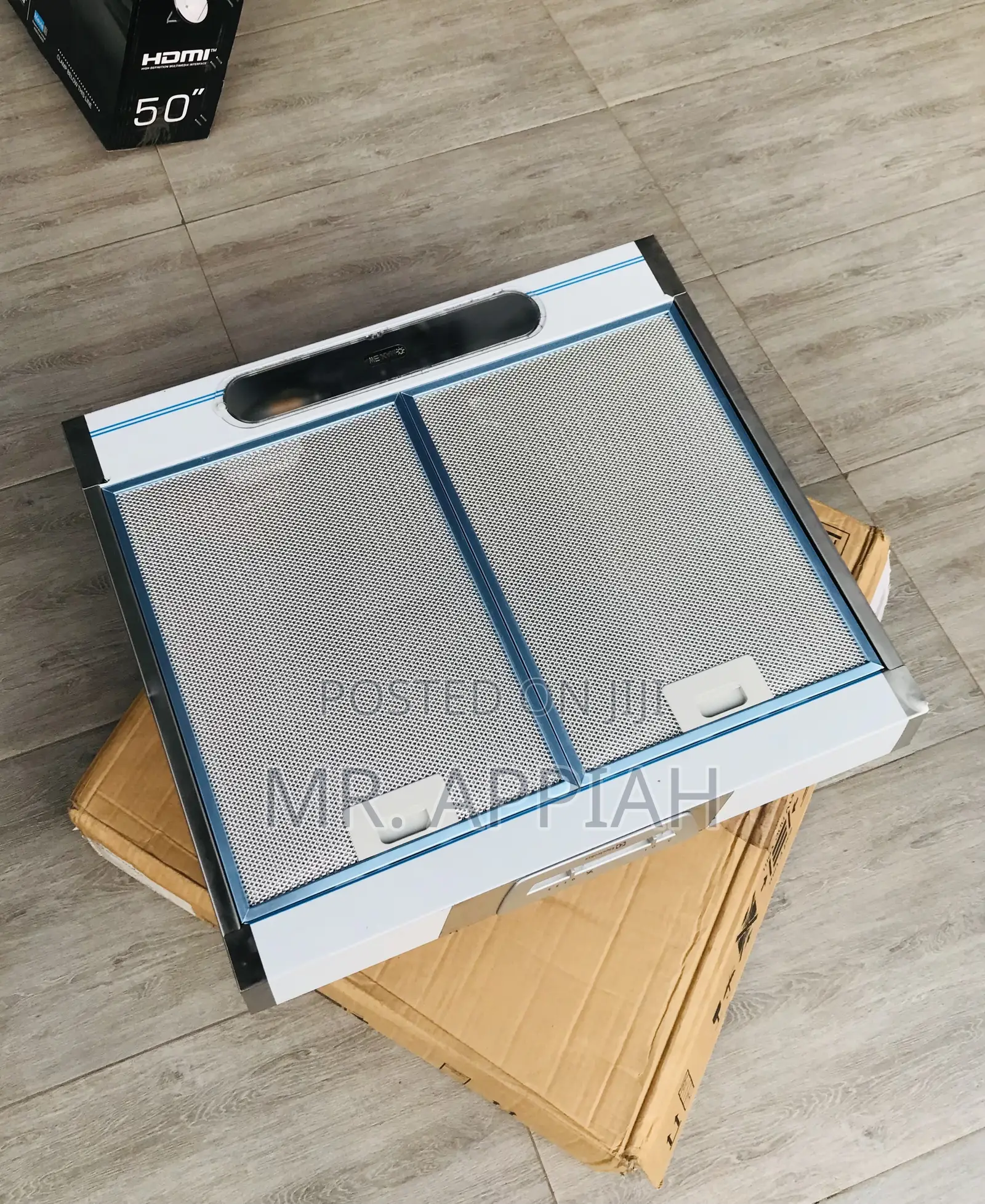 Premium Quality Electrolux 60cm Heat Extractor.