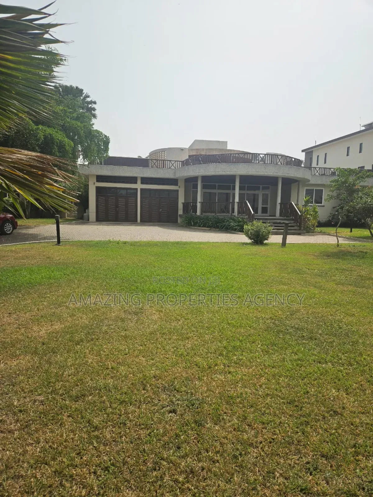 6bdrm House in Airport Residential Area for rent