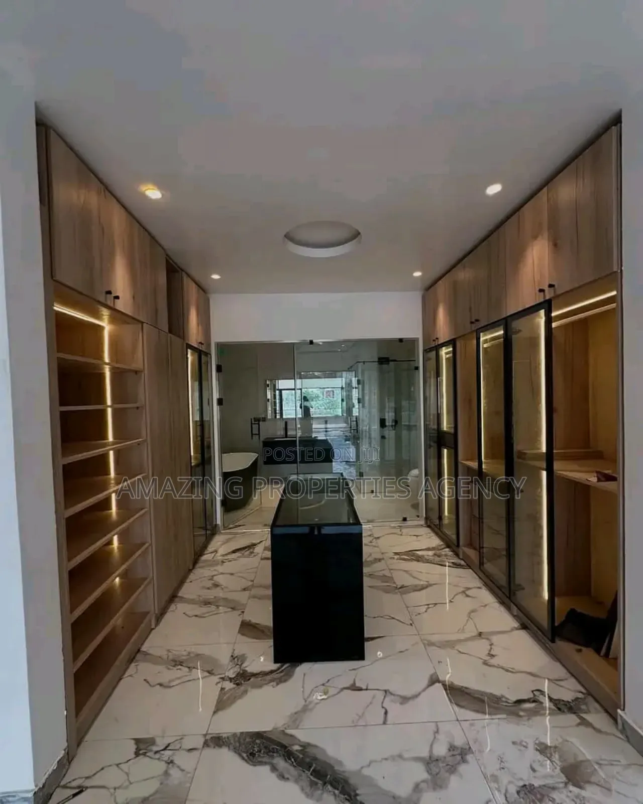 4bdrm House in East Legon for sale