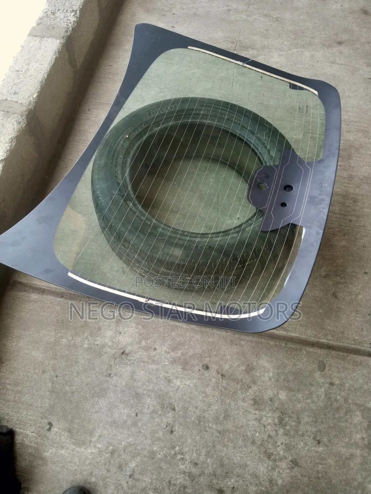 Honda Civic 2017 Hatchback Back Glass