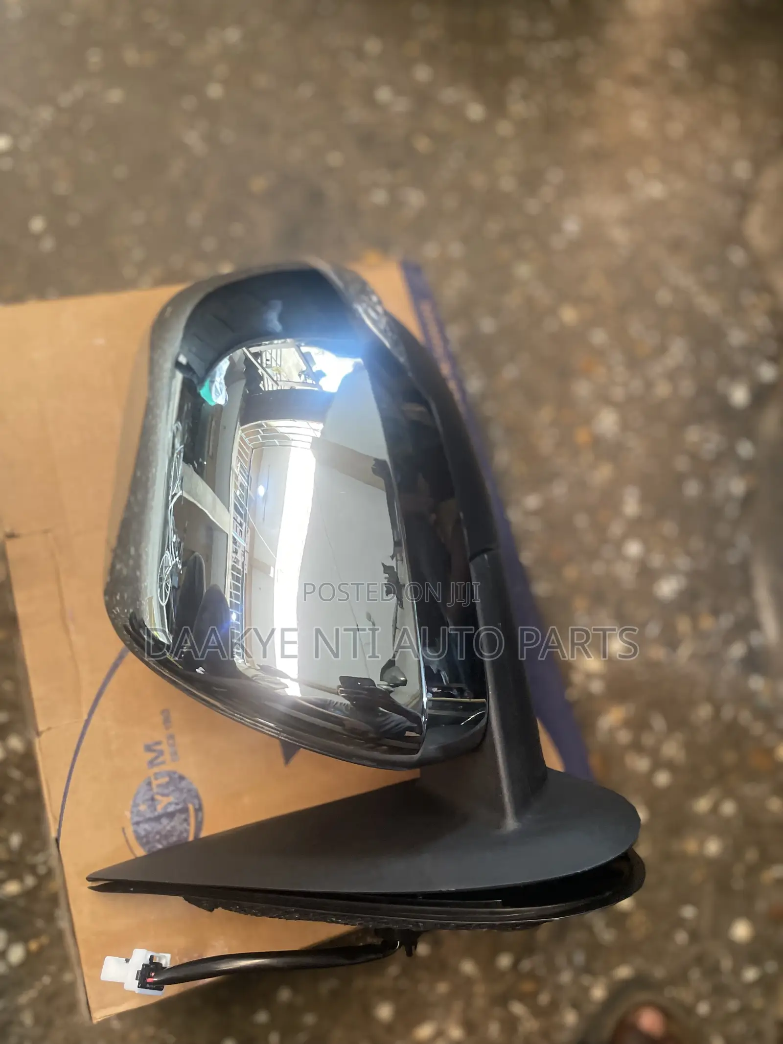 Mitsubishi L200 2018-2019-2020 Side Mirror