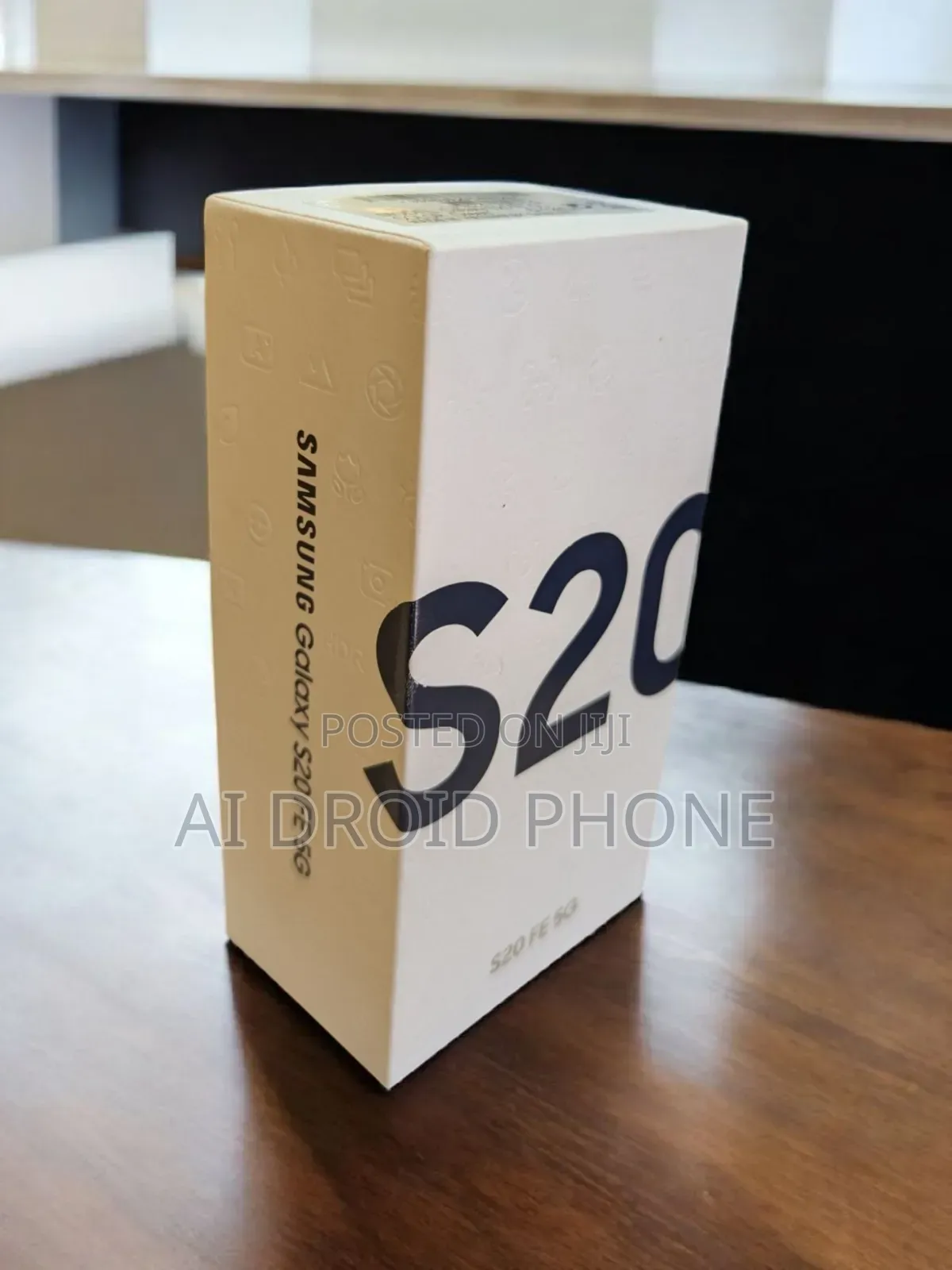 New Samsung Galaxy S20 FE 128 GB Silver