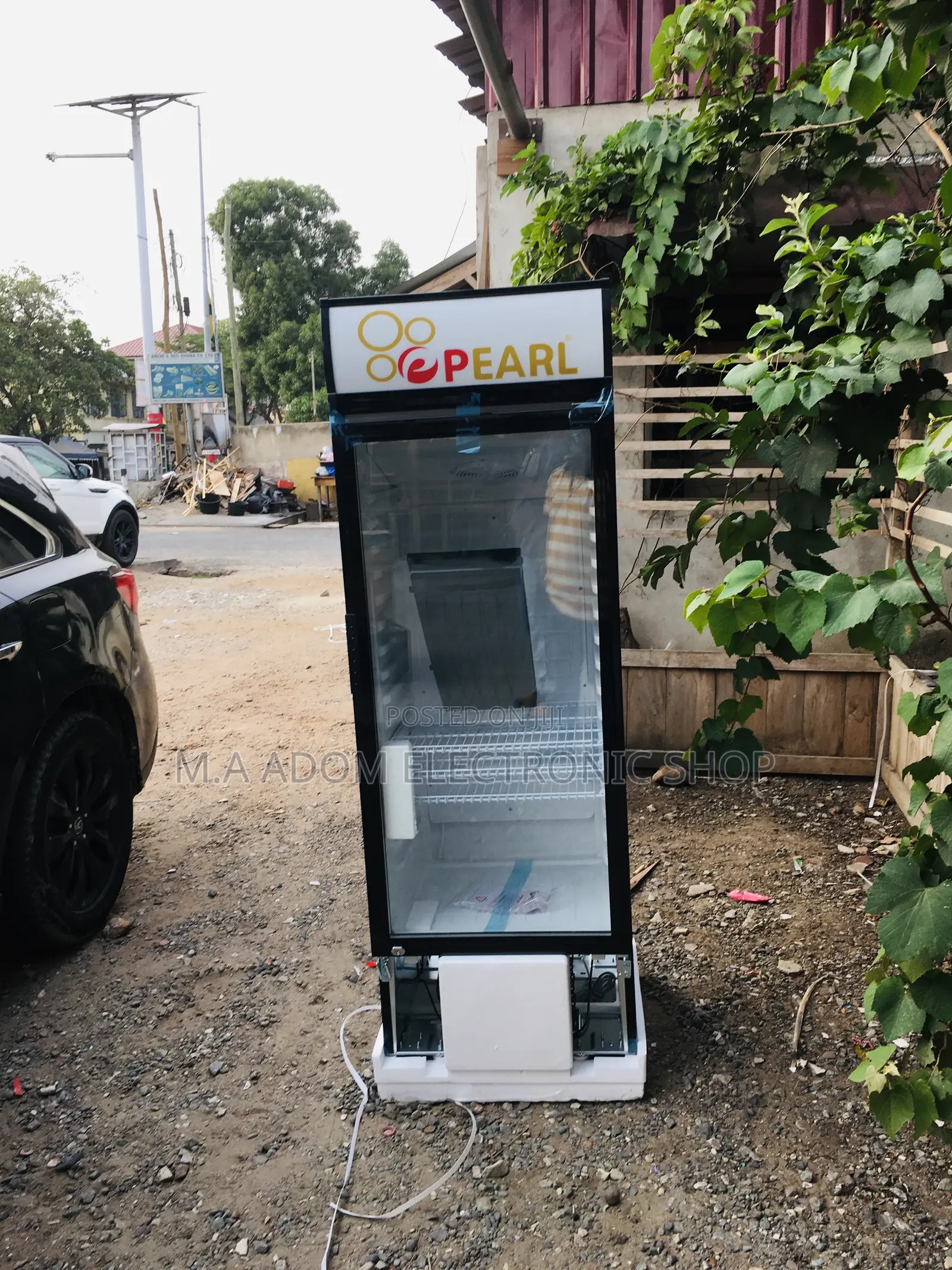Pearl 250 Free Standing Fridge With Glass Finishing