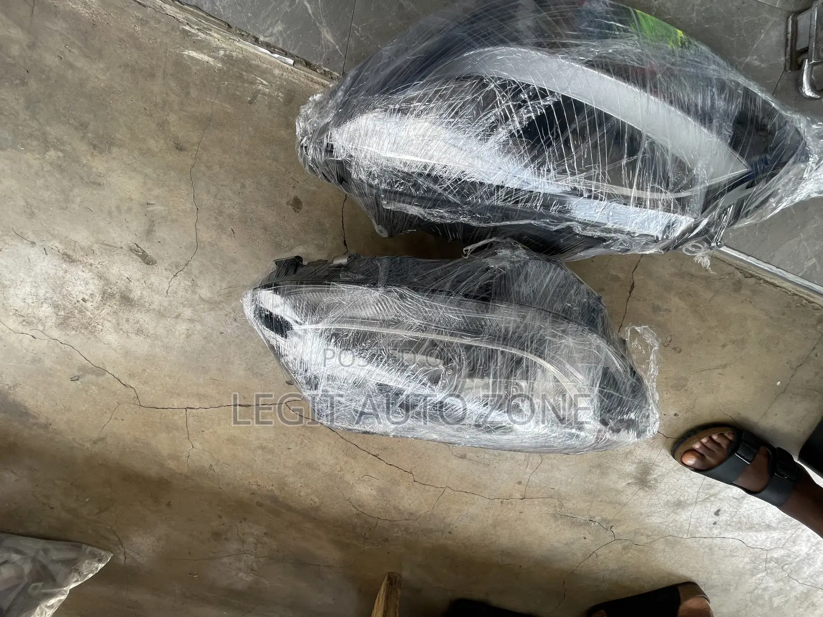 Mercedes Benz C300 2014,2015,2017,2016 Normal Headlight