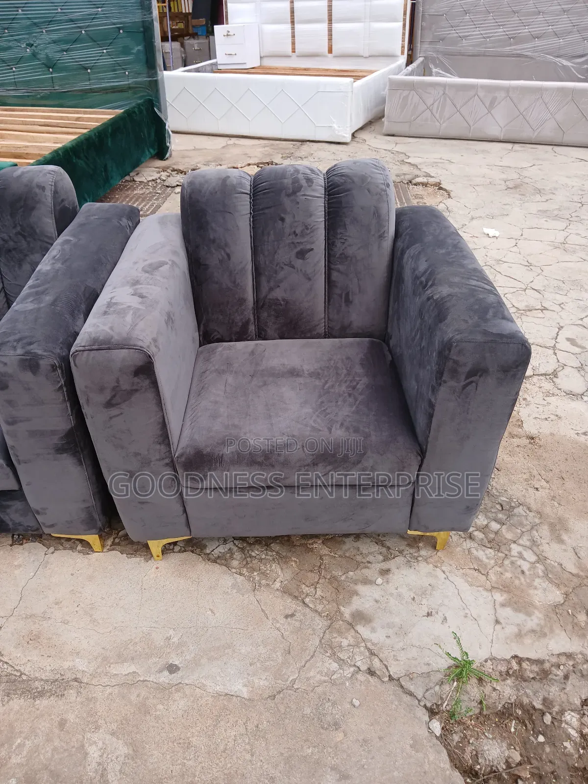 Single Sofa