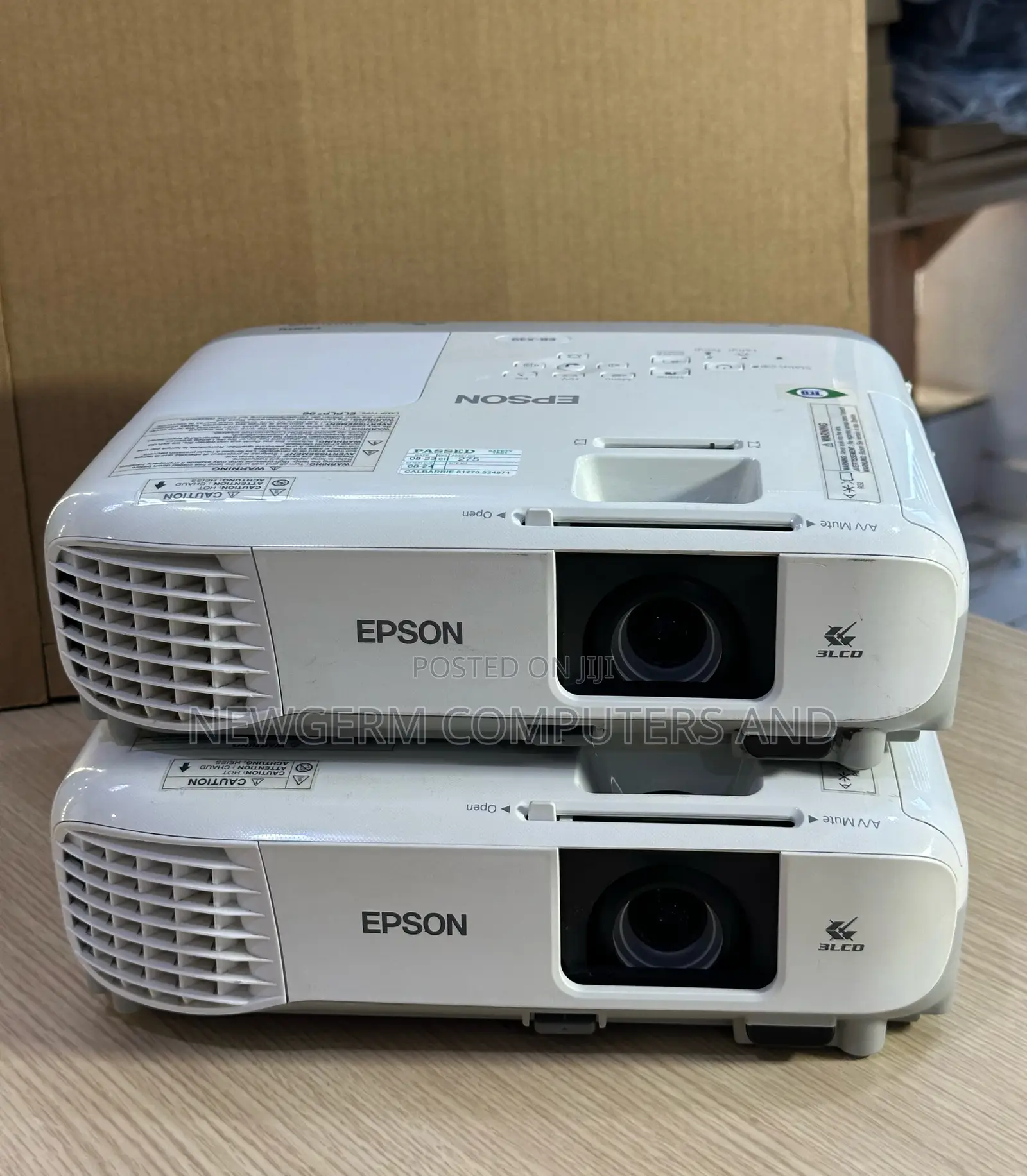 Epson Powerlite X39 Projector 3500-Lumen Xga 3lcd