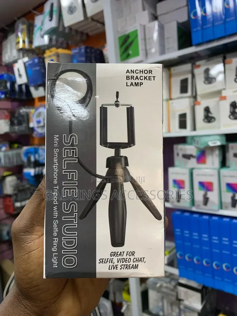 Selfie Studio Mini Tripod Stand With Selfie Ring Light