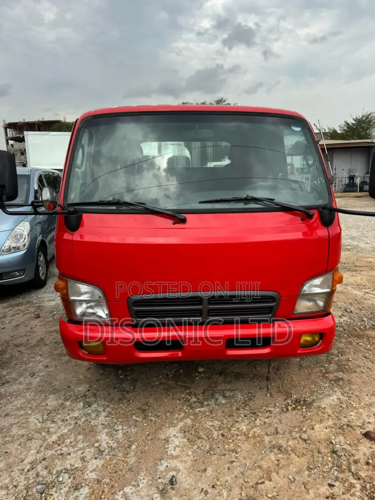 Hyundai Mighty2 Holes 6