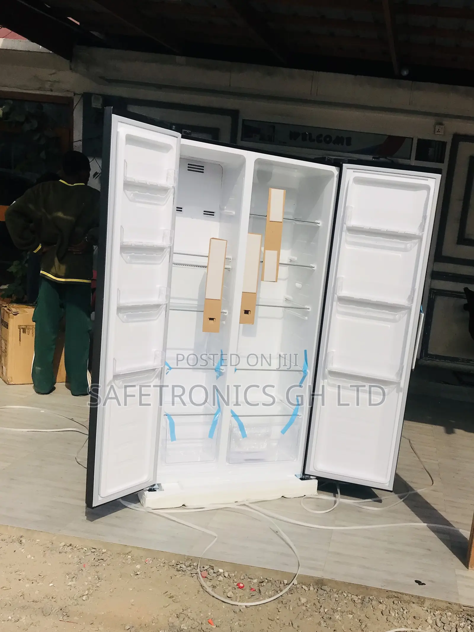 Get Super Fast Sidebyside Nasco Doubledoor Grey Fridge
