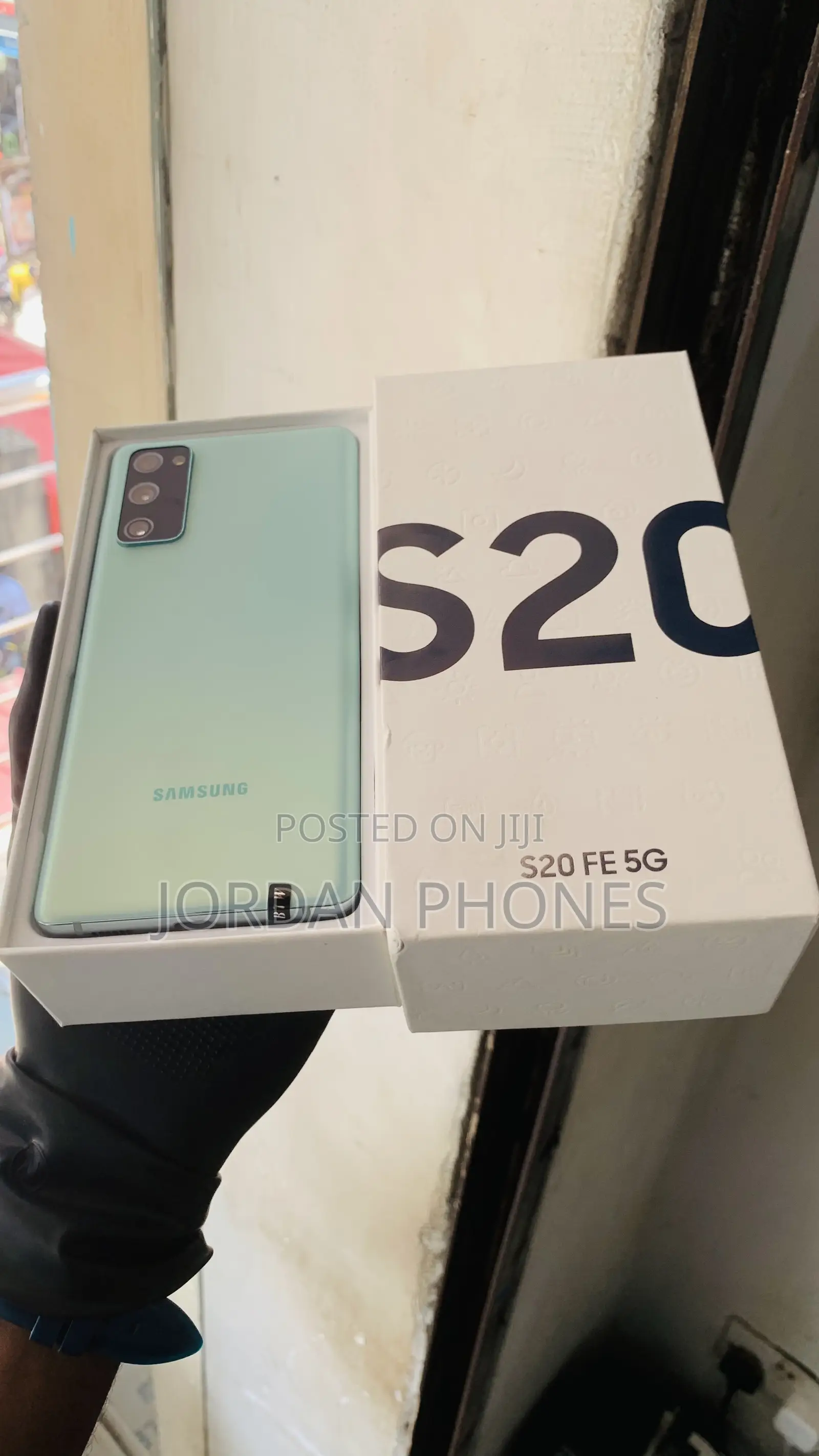 New Samsung Galaxy S20 FE 128 GB Green