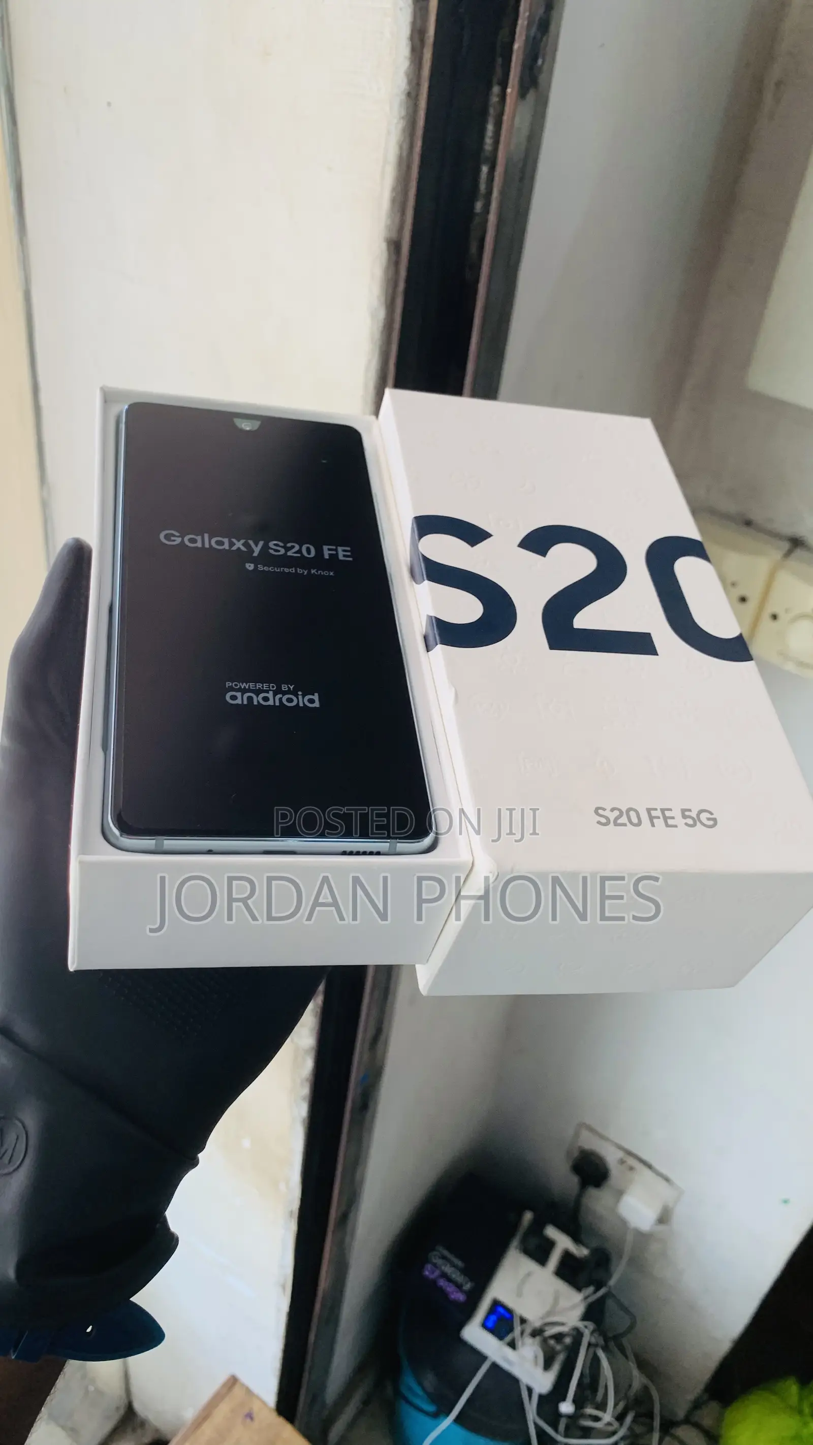 New Samsung Galaxy S20 FE 128 GB Green
