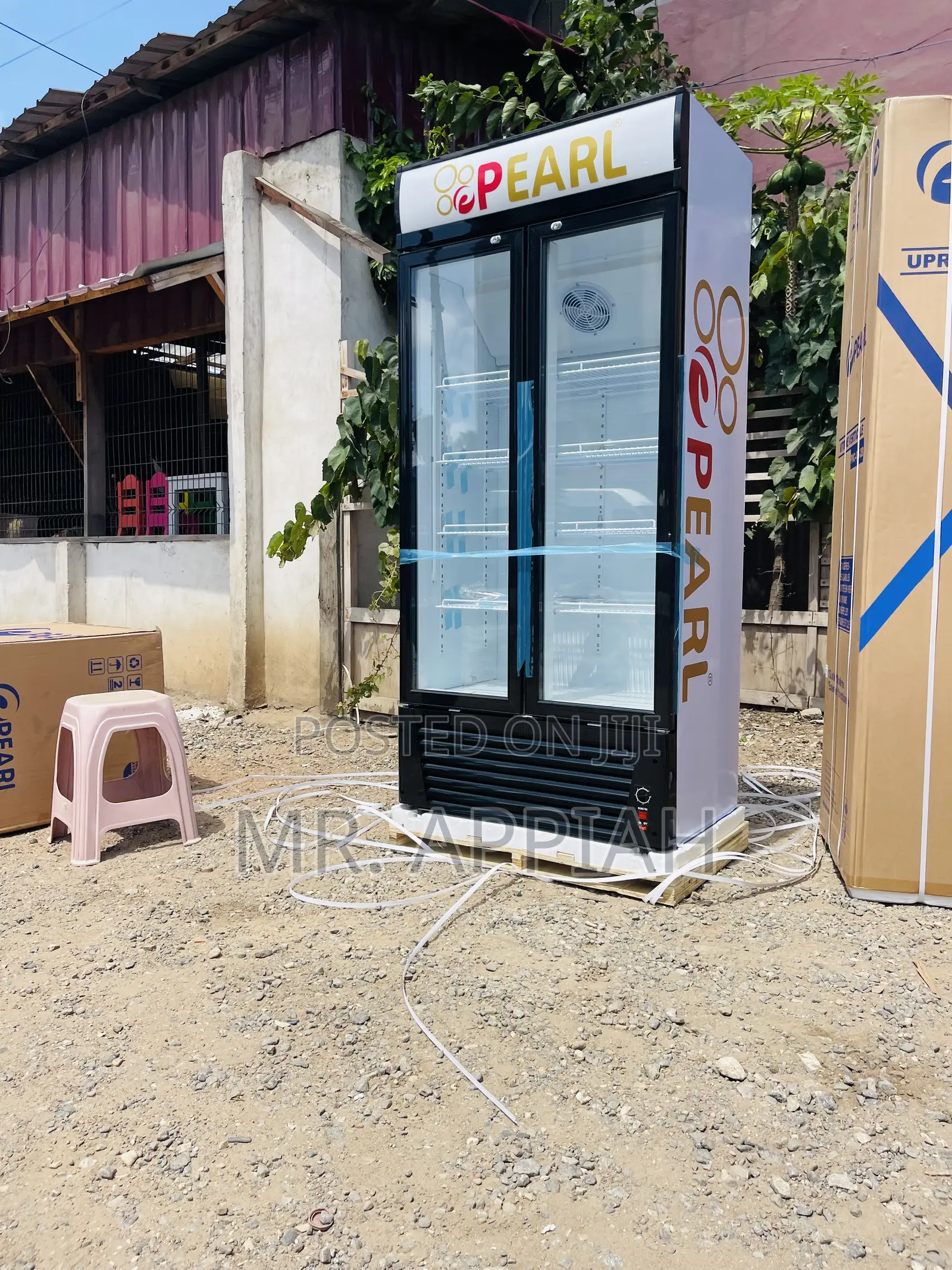 Premium Quality Pearl Single Door Display Fridge(Pvc 622).