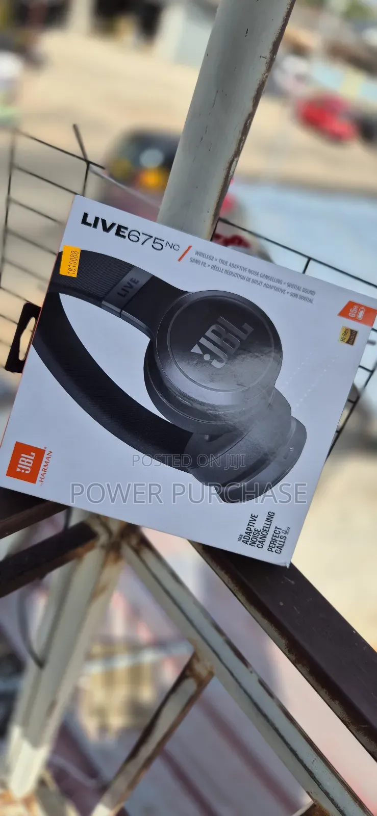 Practised JBL Headphone Live 675 Nc at !!
