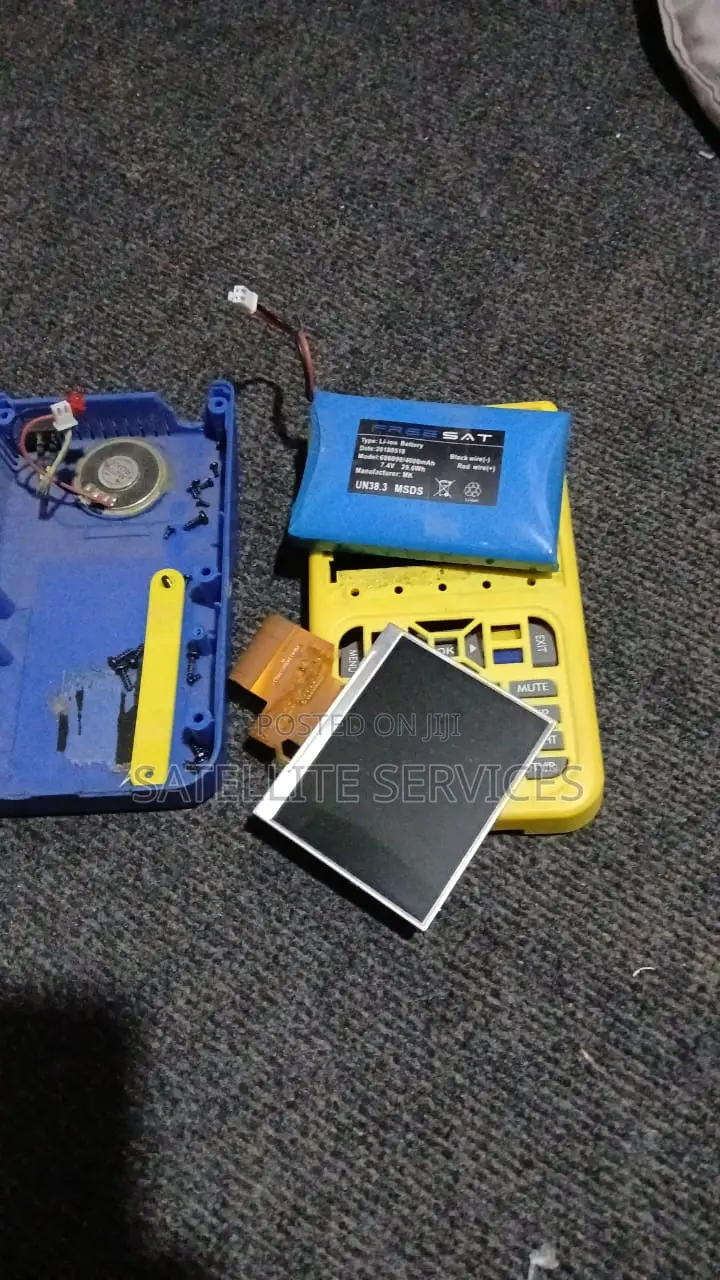 Gt Media Finder; Screen And Batteries