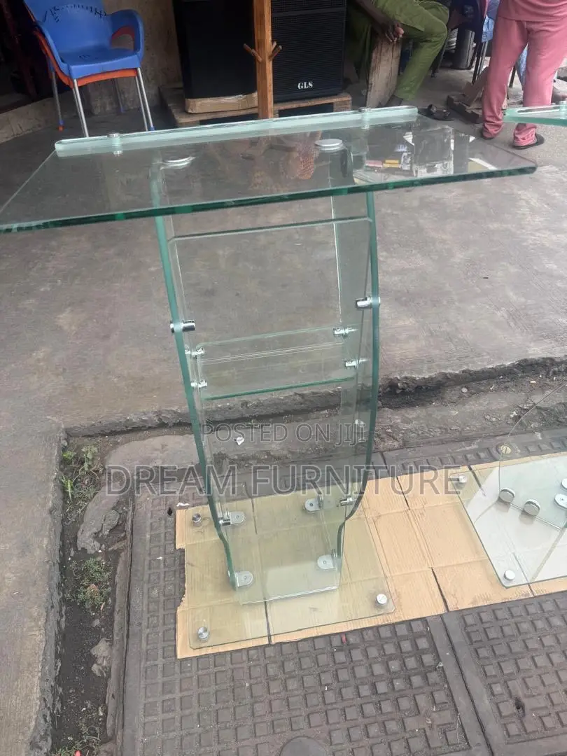 Local Glass Pulpit