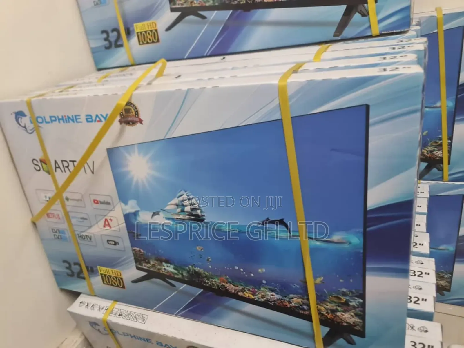 Experience Clear View - Dolphin 32" Smart Tv
