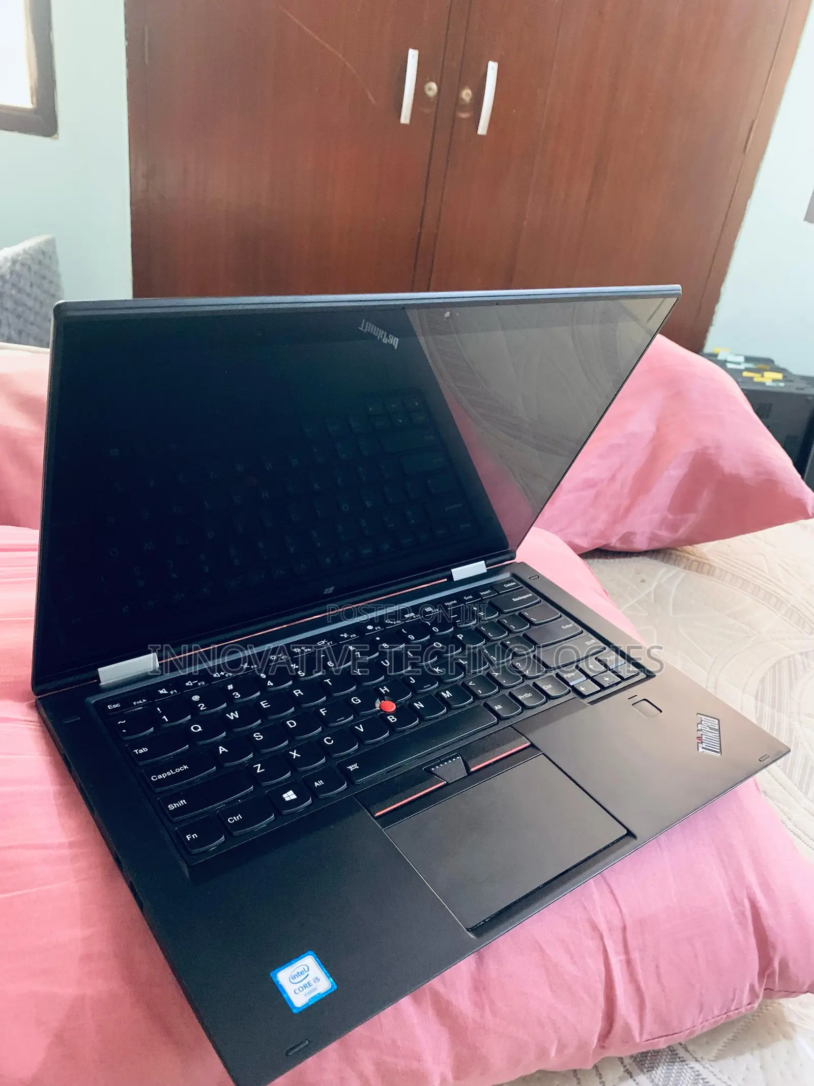 Laptop Lenovo Thinkpad X1 Yoga 8GB Intel Core i5 SSD 256GB
