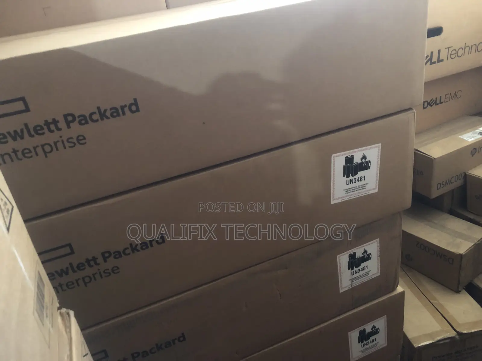 New Server HP ProLiant DL380 Gen10 32GB Intel Xeon HDD 1T