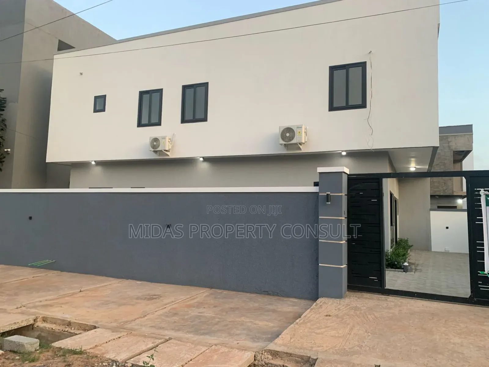 3bdrm House in Adenta for sale