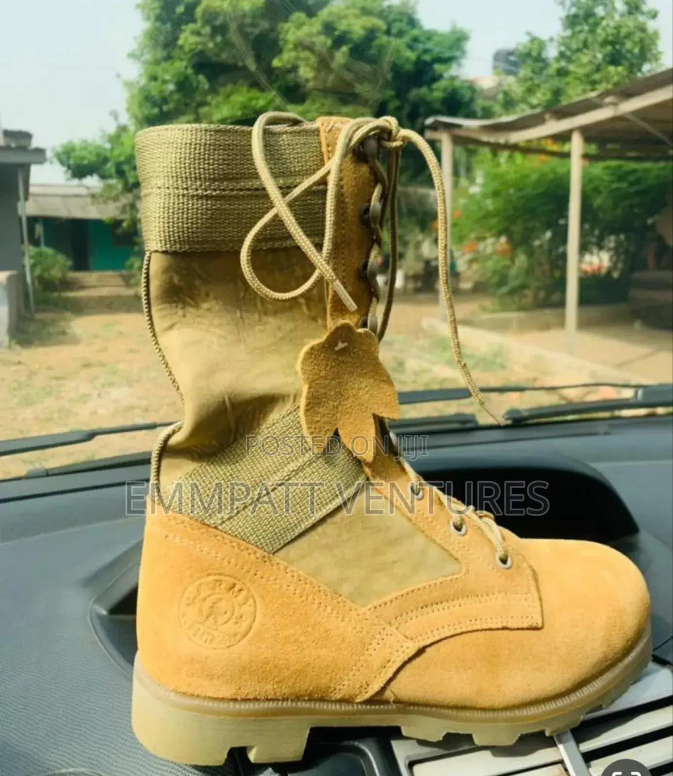 Armstrong Desert Boots