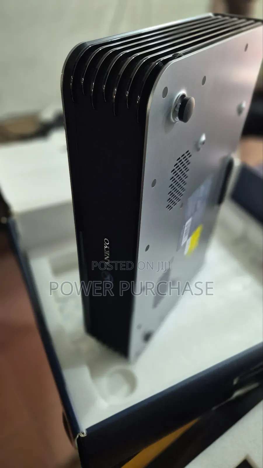 Stricking Vankyo Projector Vista T4 Projector at ##.