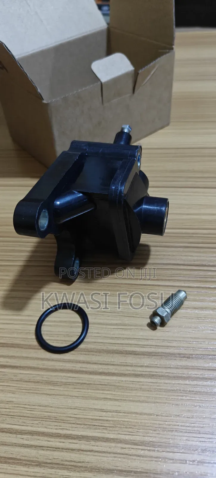 Thermostat Housing for Chrysler 300,Dodge,Charger, Magnum