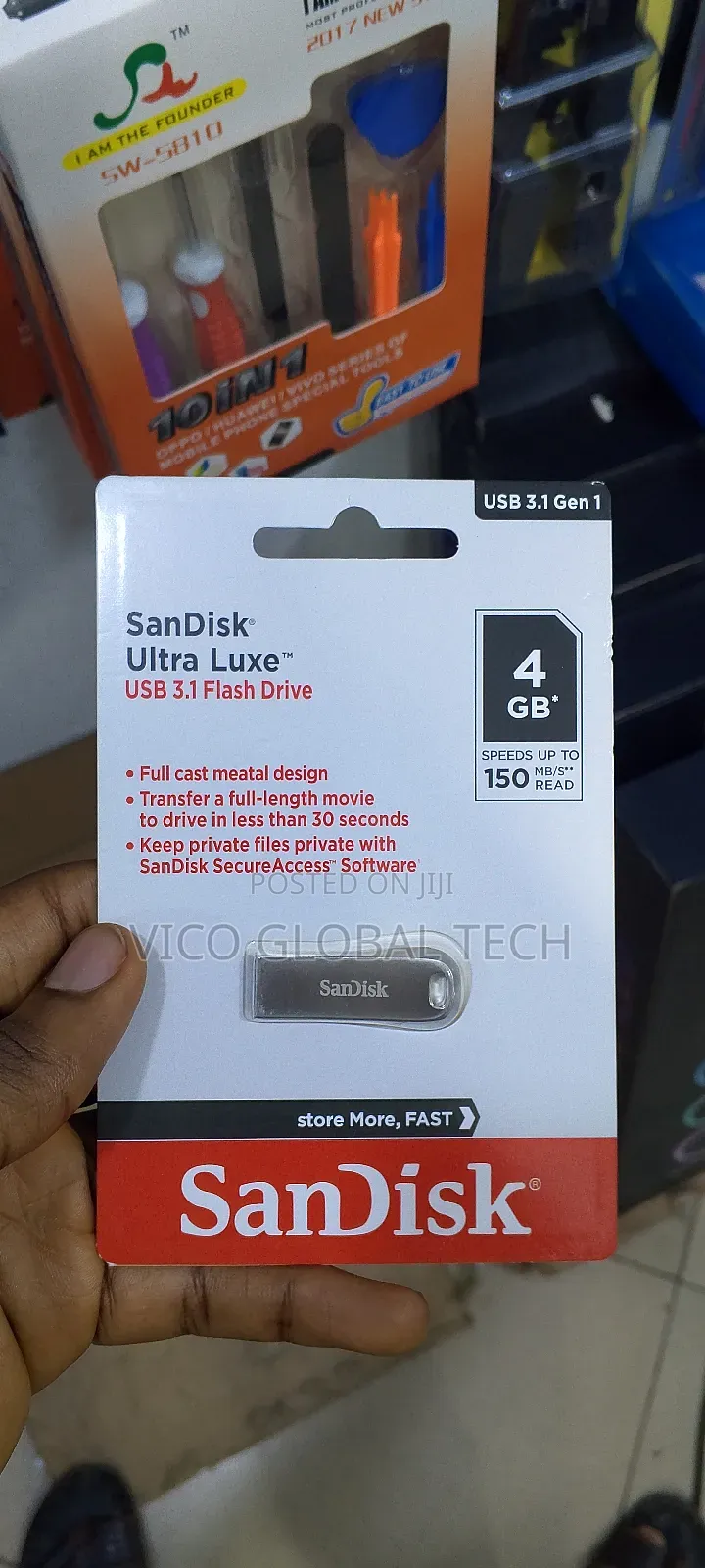 Sandisk Ultra Luxe Flash Drive