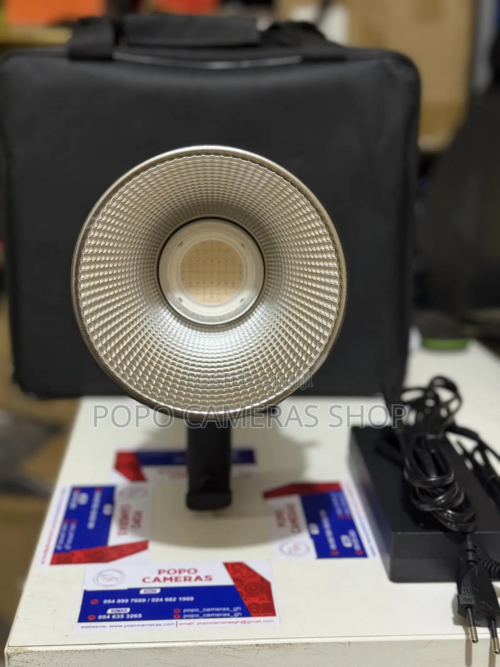 Neewer Ms150c RGBW Light