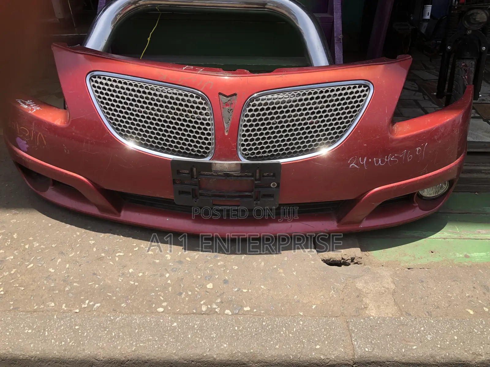 Pontiac Vibe 2005-2008 Complete Front Bumper