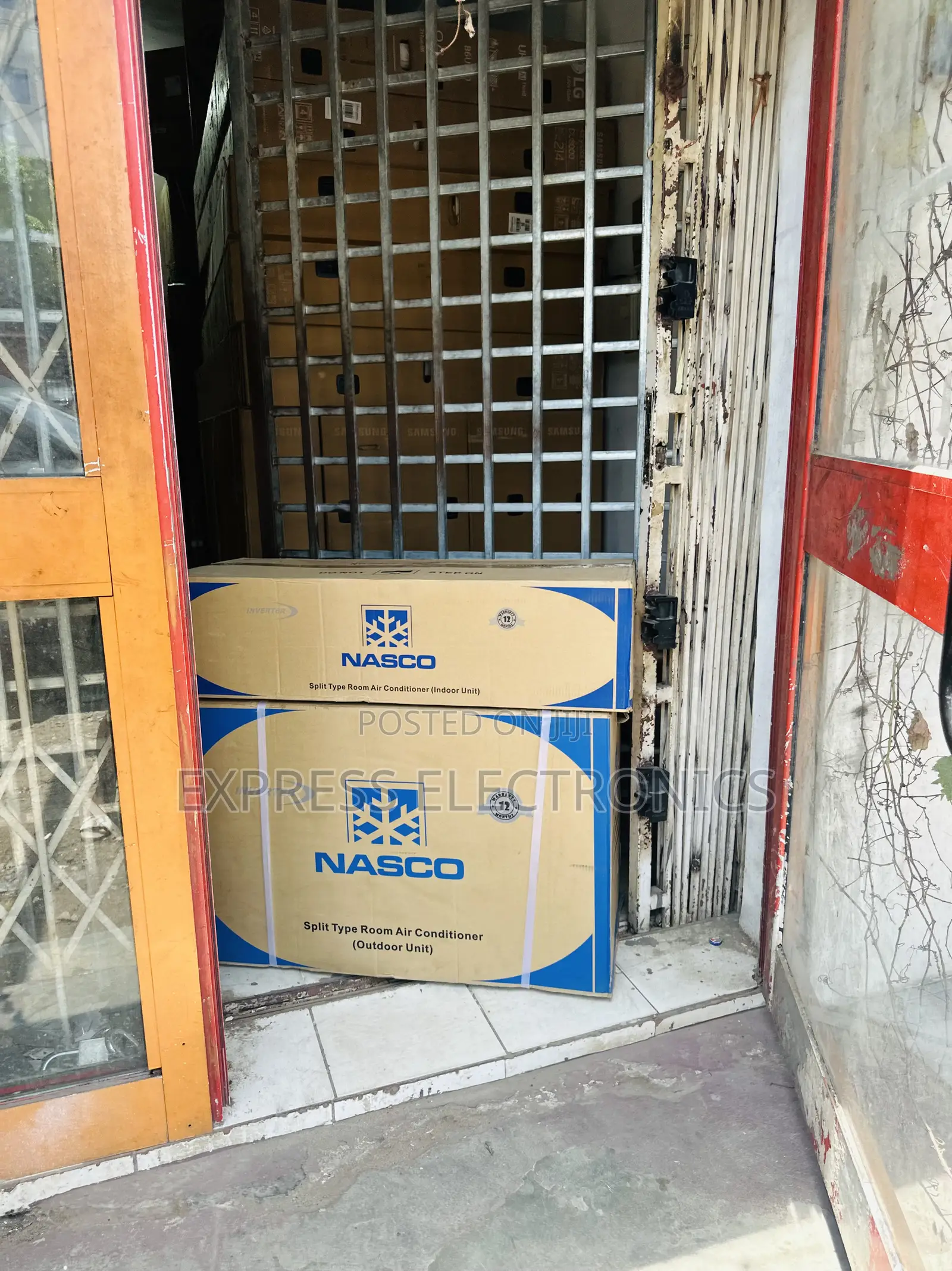 Low Voltage Power Nasco Split Inverter 1.5hp Black