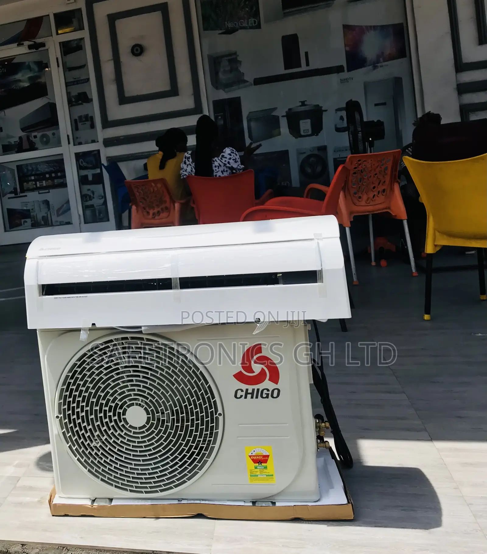 Auto Defrost 1.5 Horsepower R410a Chigo White Ac