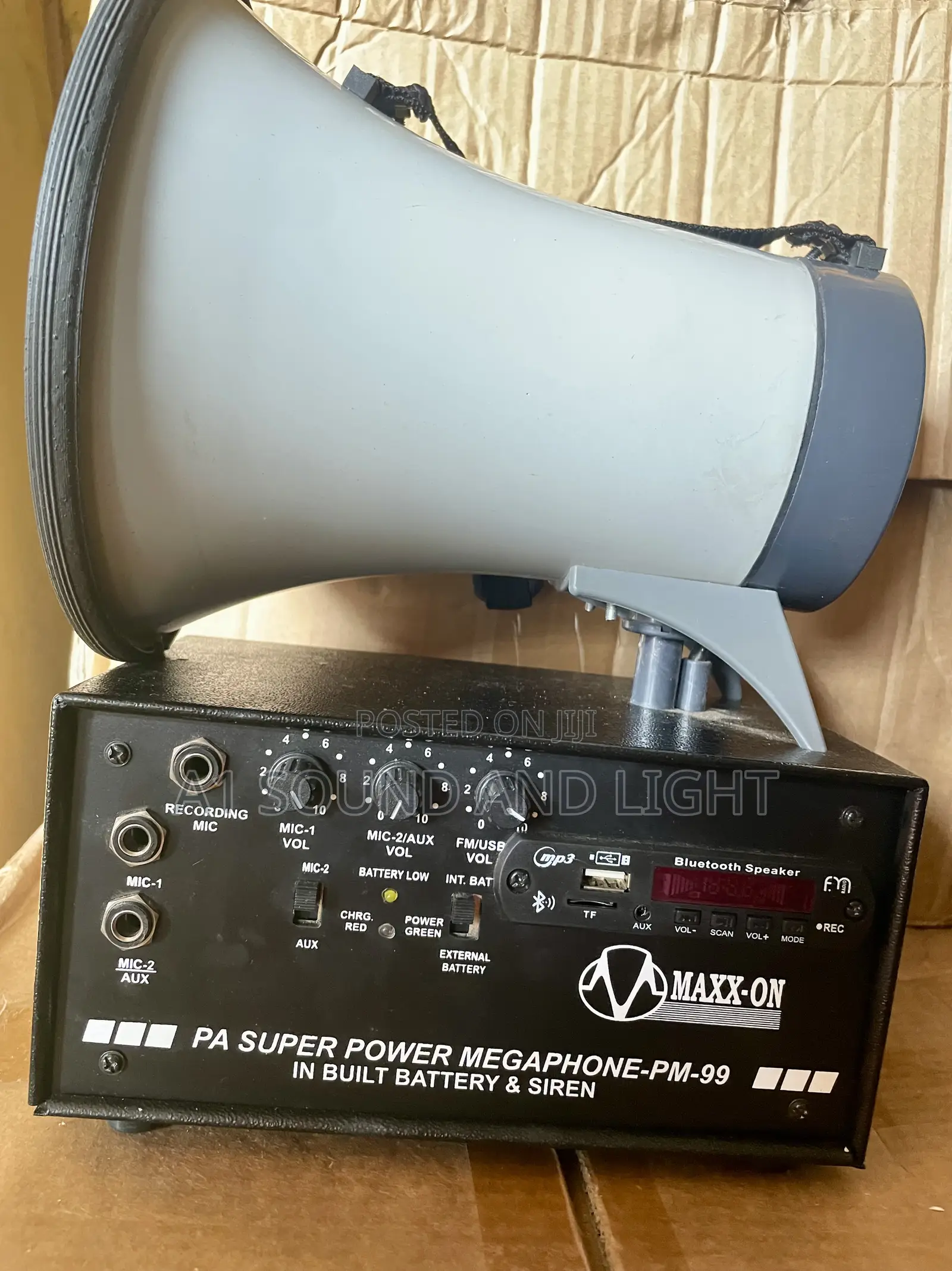 Maxx on Pm-99 Rechargeable Megaphone