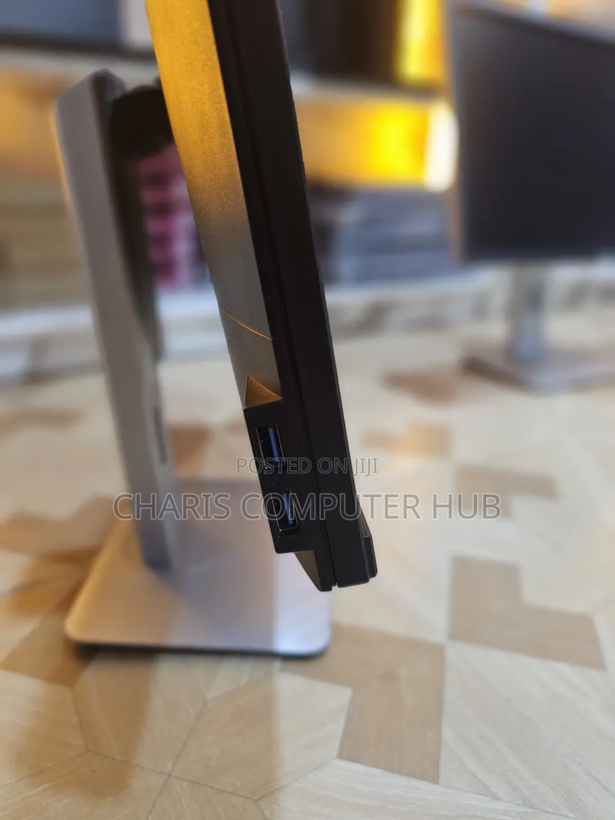 Dell 24 Inch Monitor (P2417h)