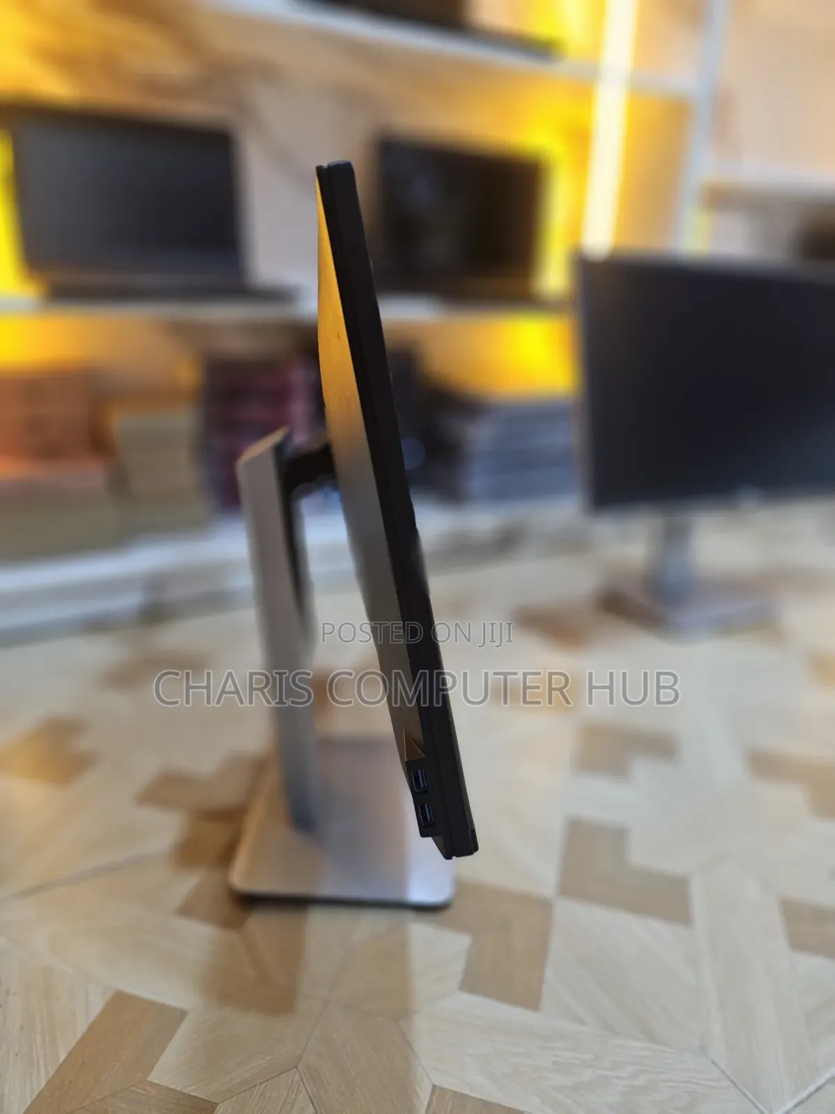 Dell 24 Inch Monitor (P2417h)