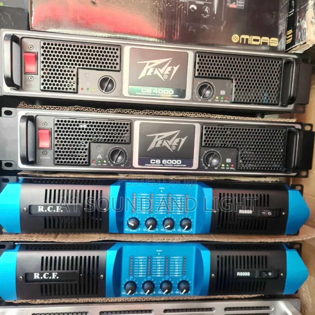 RCF R8000 Amplifier [4 Channels]