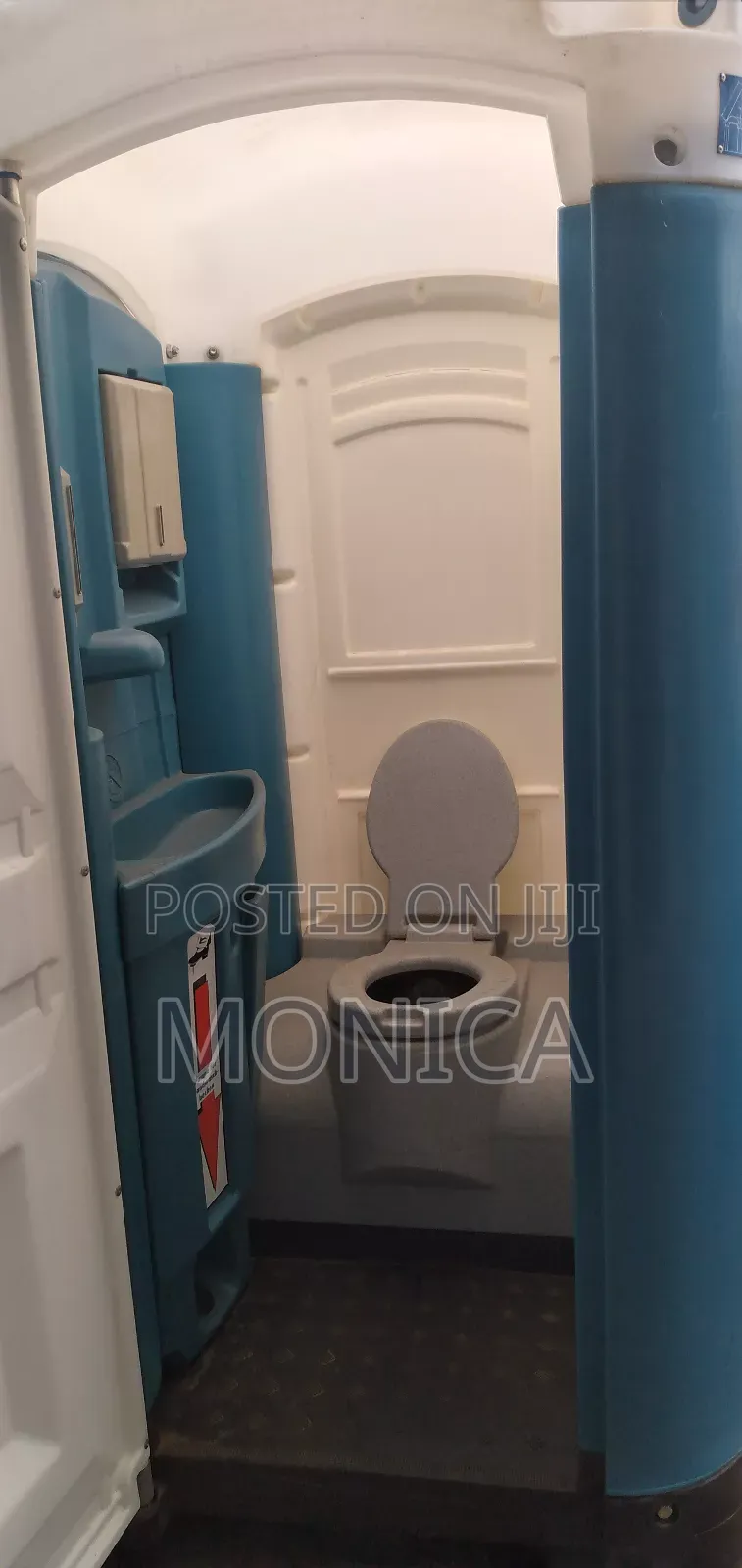 Flushable Mobile Toilets for Rentals