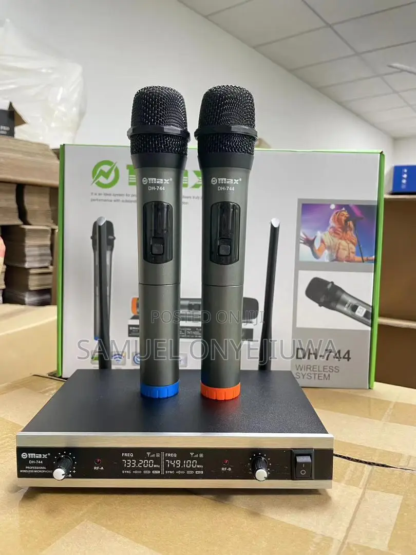 Omax Wireless Microphone Dh-744
