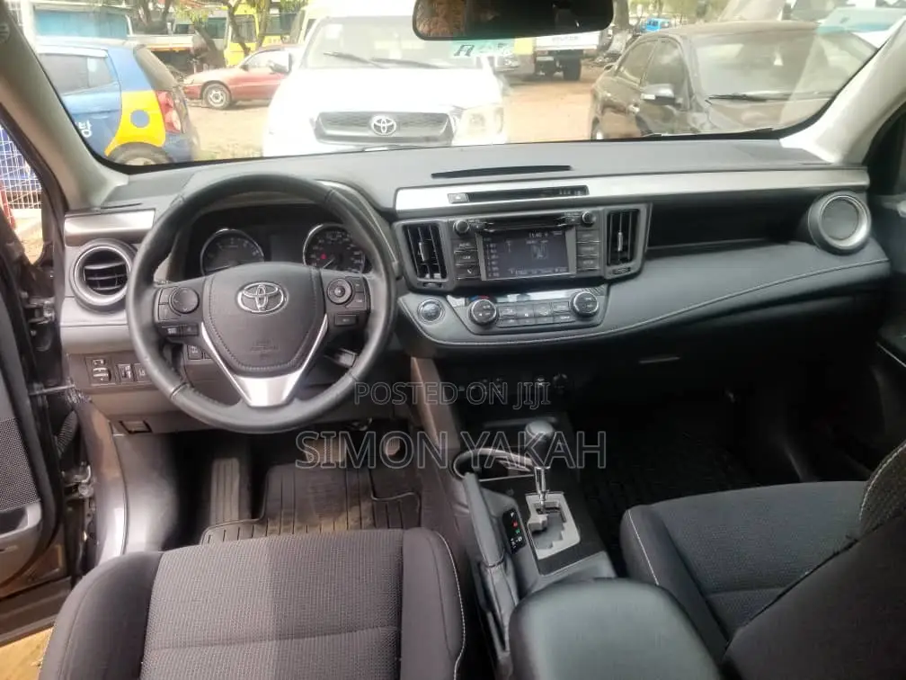 Toyota RAV4 XLE Premium AWD 2019 Gray