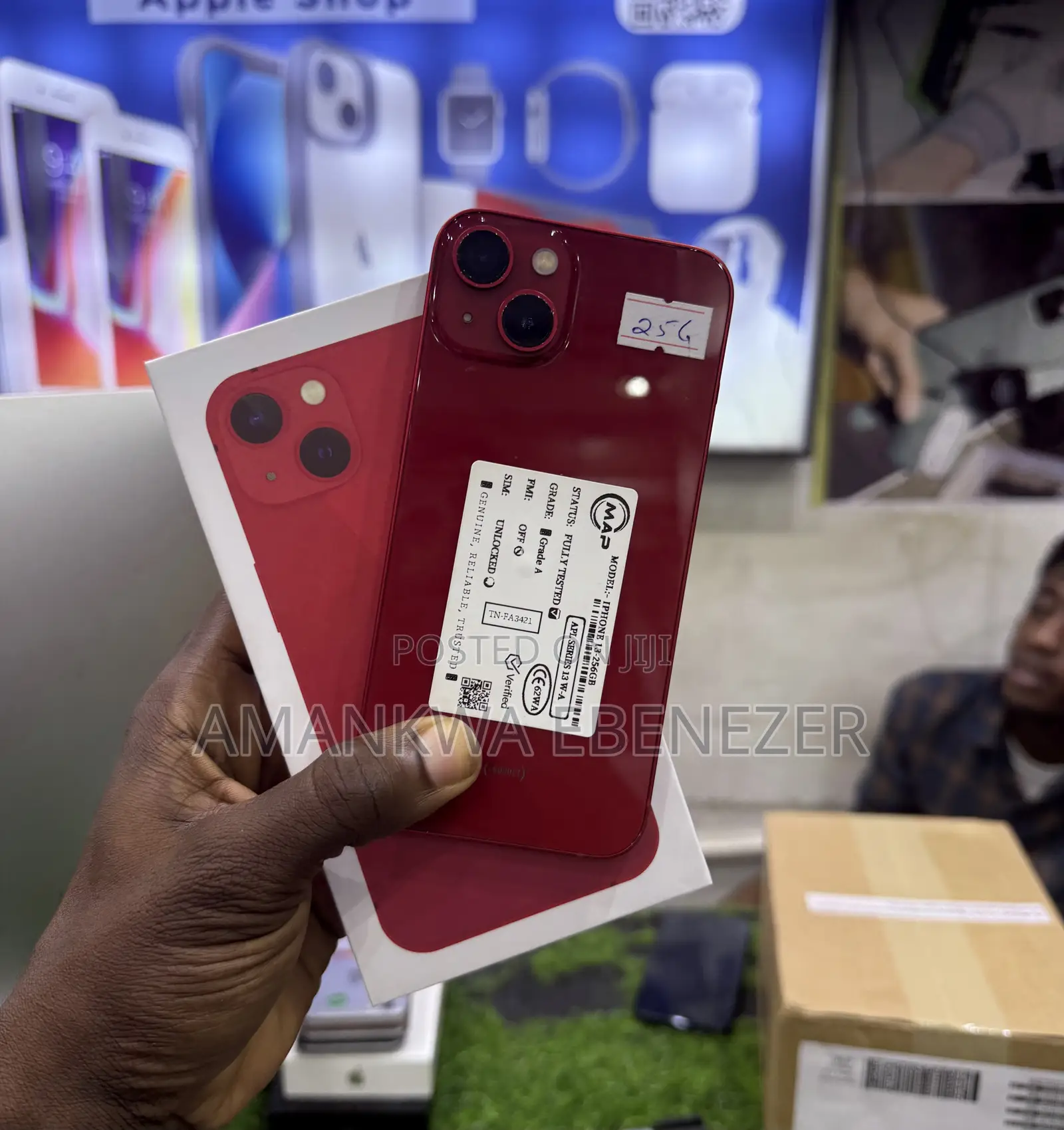 New Apple iPhone 13 128 GB Red