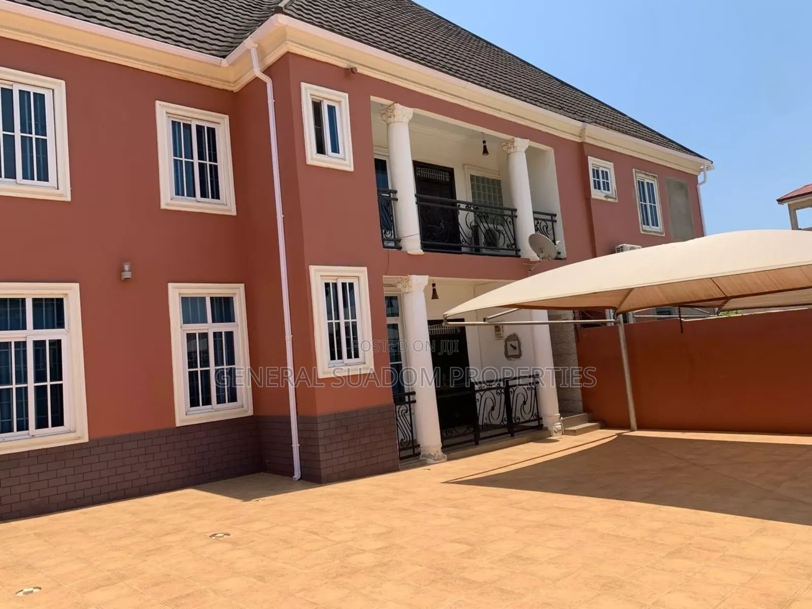 3bdrm Apartment in Suadom Properties, Baatsona Total for rent